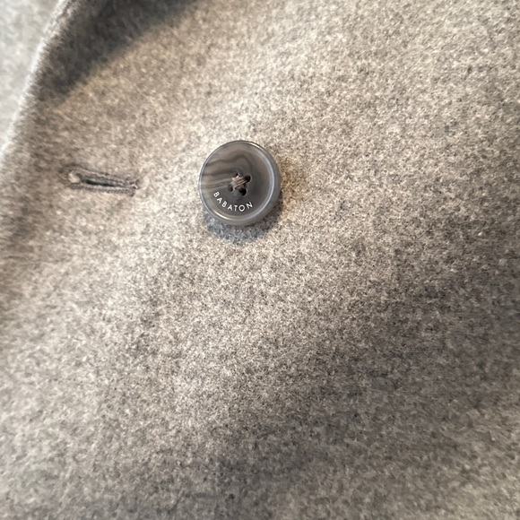 NWT Aritzia Babaton Stedman Coat in Light Gray, size S - Picture 4 of 4